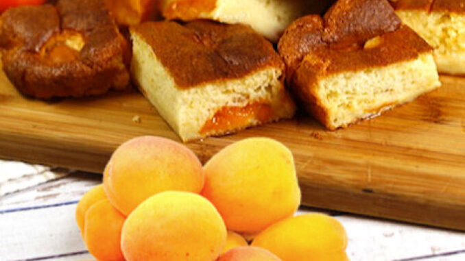 бисквитный пирог с абрикосами в духовке