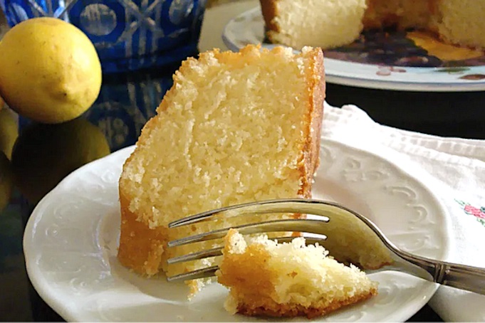 мескоута - лимонный торт из нежного тающего теста