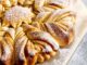 В старом французском журнале нашел "Звездный яблочный пирог". Вот уж на самом деле - звёздный