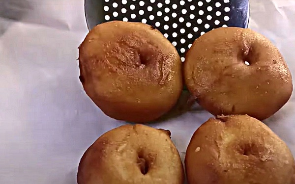 Рецепт яблочных пончиков