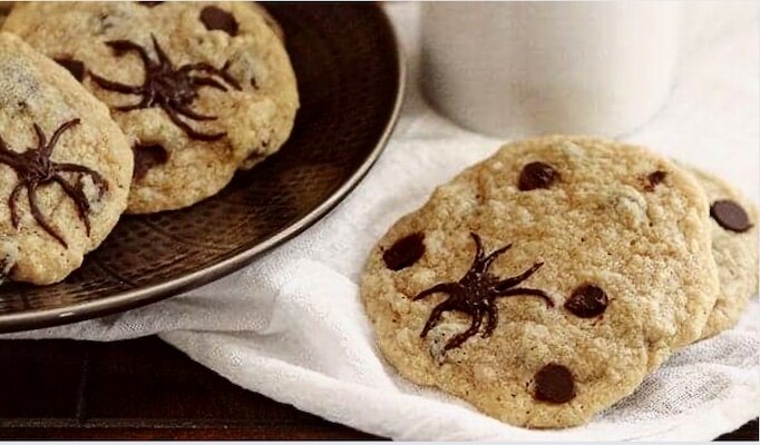 Рецепт шоколадного печенья с пауками